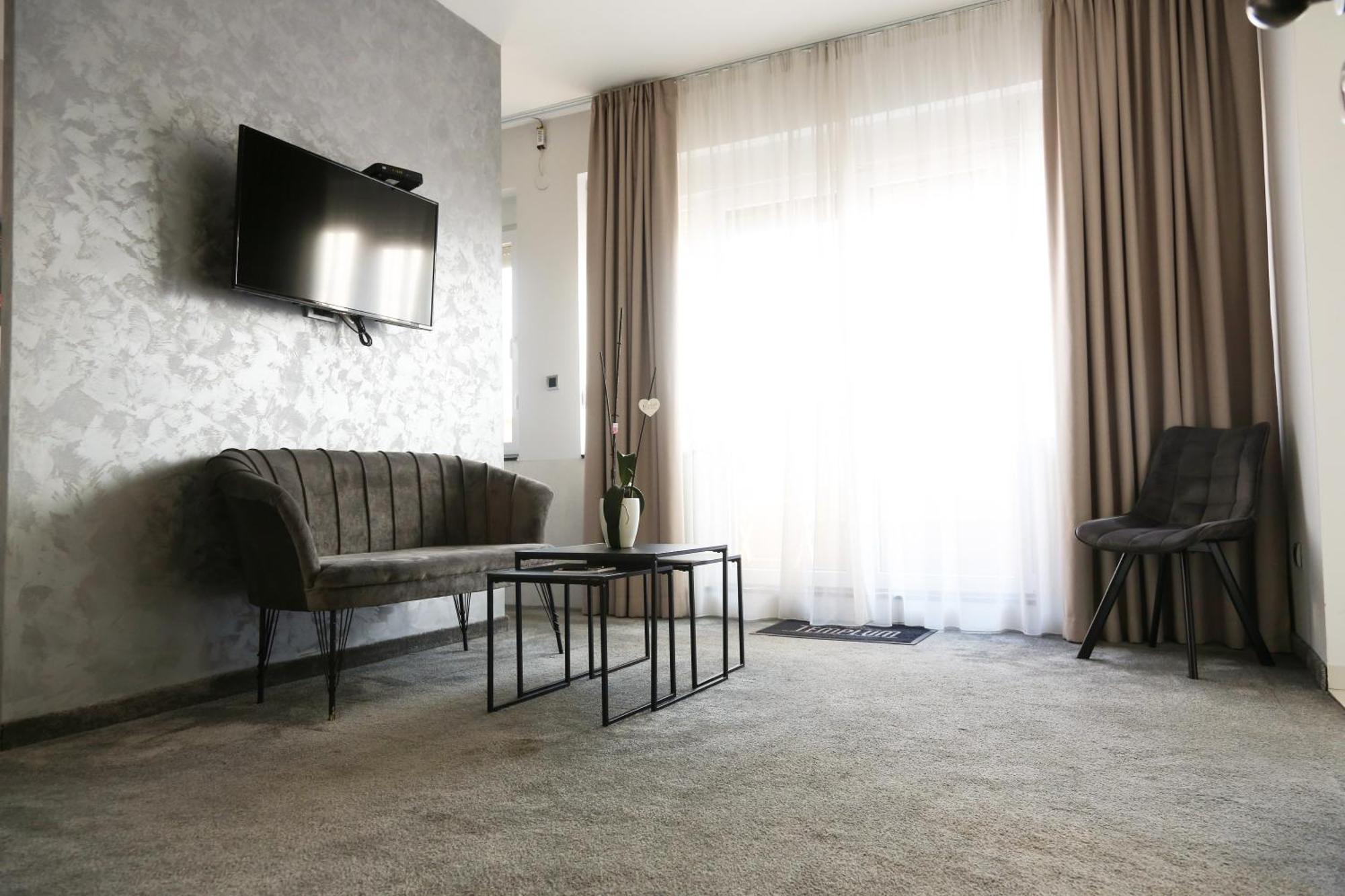 Templum Apartments - Slavija Square Belgrade Exterior photo
